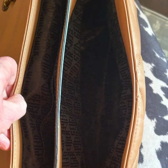 Kurt Geiger Tan Quilted Leather Bag with Gold Chain - Picture 3 of 10